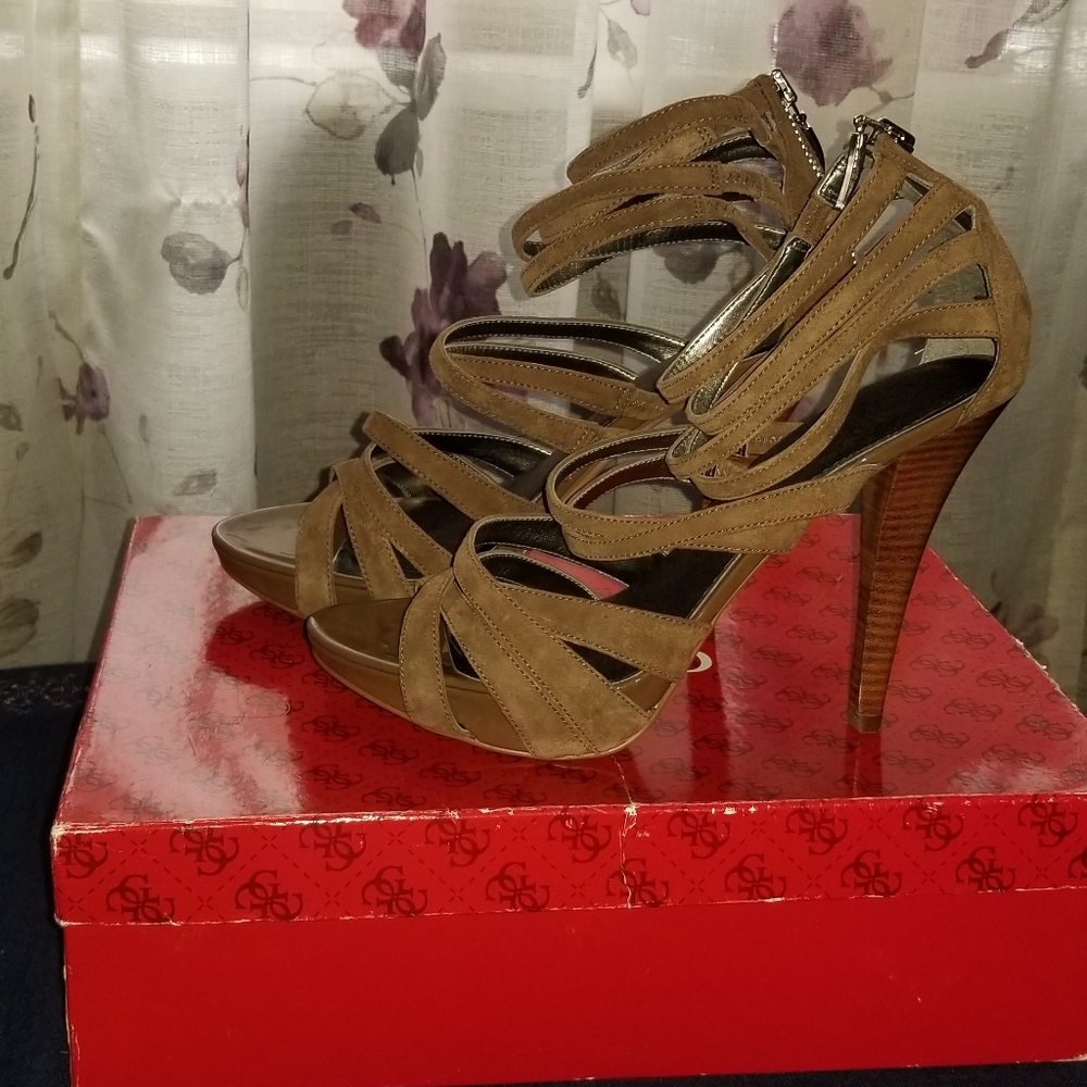 Guess. - Picture 2 of 6